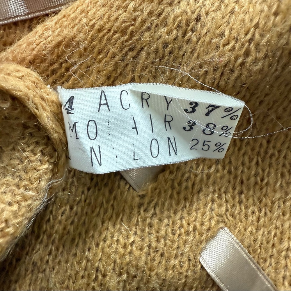 Blue Bird Vintage‎ Mustard Sweater with Ribbon and Pearl Accents - Picture 4 of 4